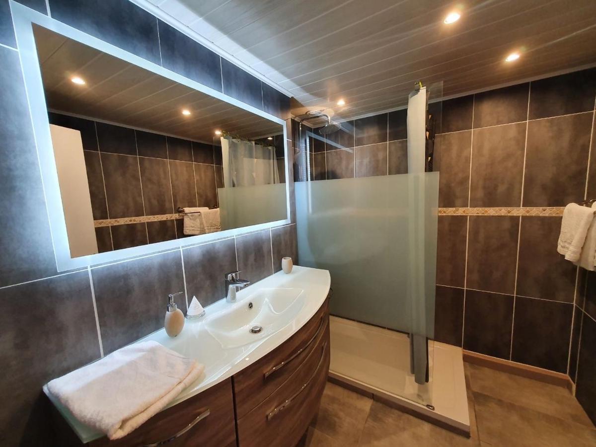 Appartement Vue Mer Avec Parking Gratuit Sur Place Bastia  Exterior foto